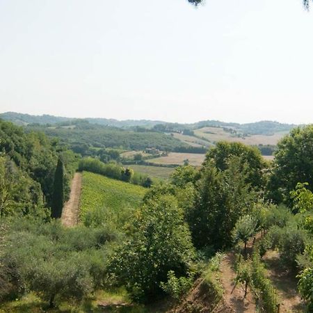 Stunning Country House Overlooking Tuscany Hills Lorenzana Buitenkant foto